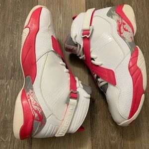 Jordan retro 8.0 PE (breast cancer game)